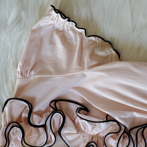 iz byer ruffly blouse - Picture 6 of 10